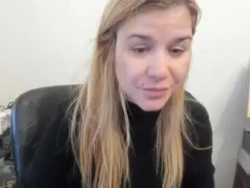 Chaturbate Watch Live Sex Cams of artsyandcraftsy_