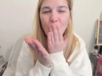 Chaturbate Best live sex cam show of artsyandcraftsy_