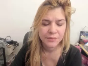 Chaturbate Adult Webcams of artsyandcraftsy_