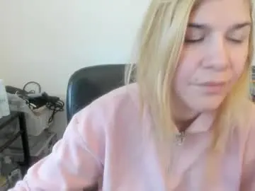 Chaturbate Watch Live Sex Cams of artsyandcraftsy_