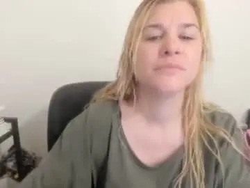 Chaturbate Watch Live Sex Cams of artsyandcraftsy_