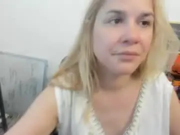 Chaturbate Watch Live Sex Cams of artsyandcraftsy_