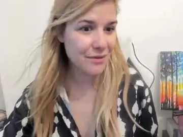 Chaturbate Free Porn Cam of artsyandcraftsy_