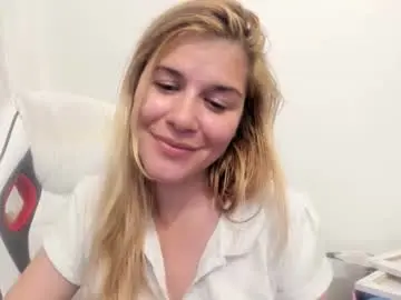 Chaturbate Sex Chat of artsyandcraftsy_