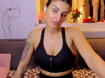 Chaturbate Sex Cam of alphaqueenx