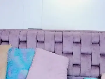 Chaturbate Free Live Porn of andrea_bigtits69