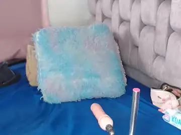 Chaturbate Free Live Porn of andrea_bigtits69