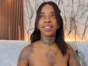 Chaturbate Sex Cam of pauline_fox