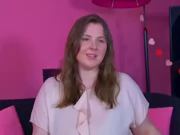 Chaturbate Live Sex Cam of melodymoores