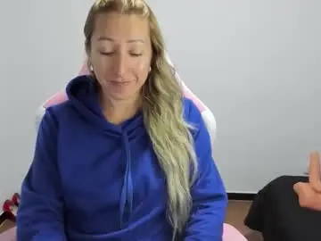 Chaturbate Best live sex cam show of hottychrystal