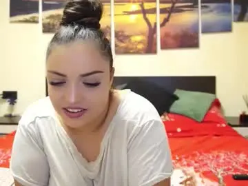Chaturbate Free Live Porn of adellineee