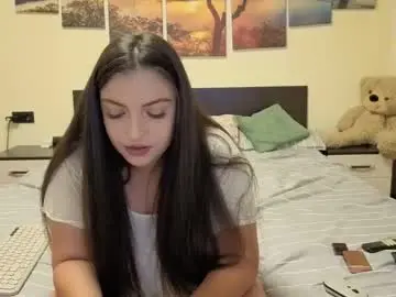 Chaturbate Nude Webcam of adellineee