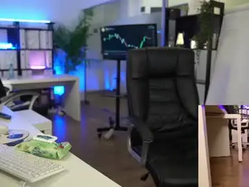 Chaturbate Live Sex Cam of babesgowild