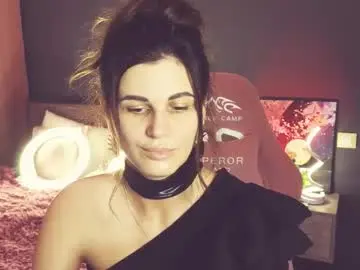 Chaturbate Free Live Porn of emilytucker