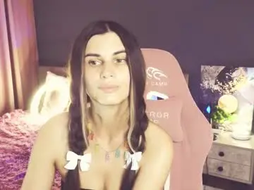 Chaturbate Free Live Porn of emilytucker