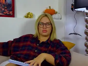 Chaturbate Sex Cam of marianeumann