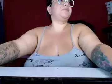 Chaturbate Adult Webcams of lulubigtitts
