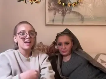 Chaturbate Sex Chat of mumandminidesires