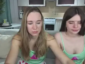 Chaturbate Sex Cam of magical_mermaids