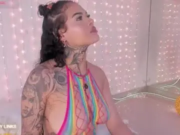 Chaturbate Best live sex cam show of ohyesly_