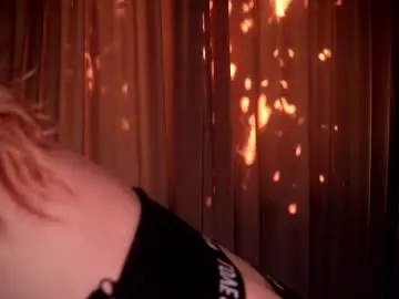Chaturbate Free Porn Cam of sexxy_vixen