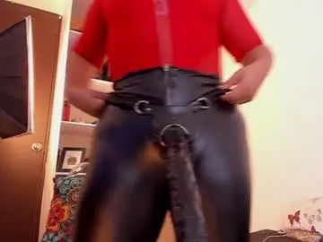 Chaturbate Nude Webcam of skydarkblue