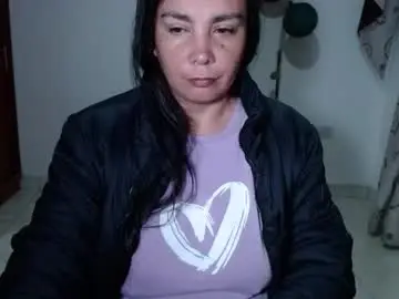 Chaturbate Sex Chat of vivian_milf_paint