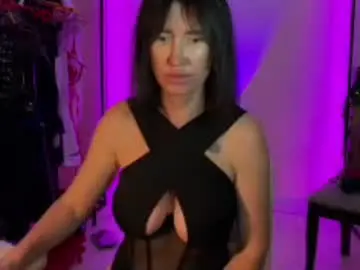 Chaturbate Live Sex Cam of latebloomtati