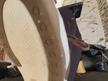 Chaturbate Free Porn Cam of sophie_littles