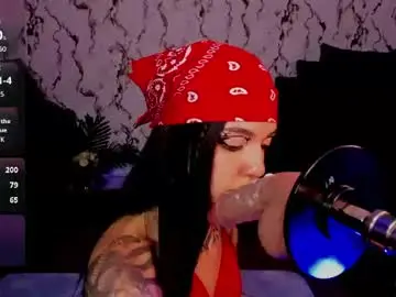 Chaturbate Watch Live Sex Cams of lunai_gh