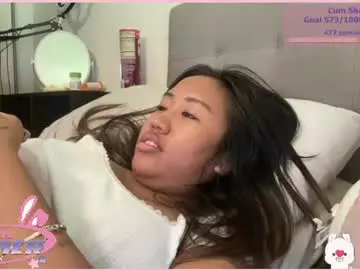 Chaturbate Watch Live Sex Cams of viviandela97