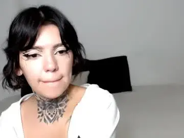 Chaturbate Watch Live Sex Cams of lannie_gonzales