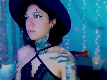 Chaturbate Free Live Porn of lannie_gonzales