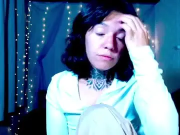 Chaturbate Live Sex Cam of lannie_gonzales