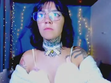 Chaturbate Best live sex cam show of lannie_gonzales