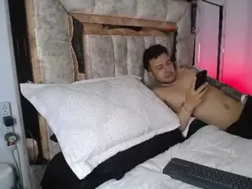 Chaturbate Live Porn of maximiliansterling