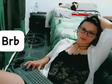 Chaturbate Nude Webcam of dani_jocelyn