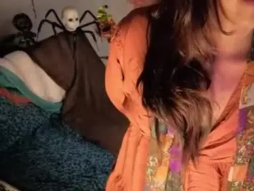 Chaturbate Live Sex Cam of zoe_khall