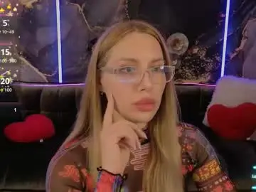 Chaturbate Live Sex Cam of bellaluxxe