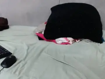 Chaturbate Free Porn Cam of creamycaramelpussy