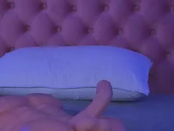 Chaturbate Live Sex Cam of hayliemilf