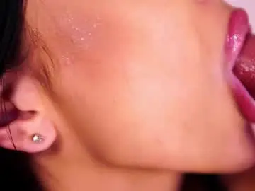 Chaturbate Adult Webcams of hayliemilf