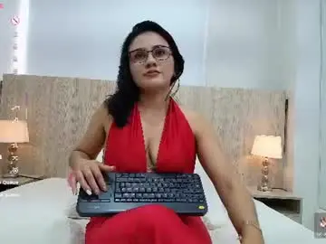 Chaturbate Live Sex Cam of mia_mercier