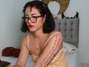 Chaturbate Live Sex of sexy_lia_latina