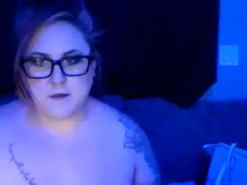 Chaturbate Live Sex Cam of chloeafterdarklive