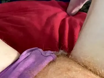 Chaturbate Live Sex Cam of kittyneedsherdaddy