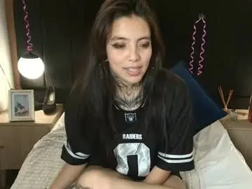 Chaturbate Live Porn of liamonroee_