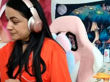 Chaturbate Live Sex Cam of azucenaxxxgp