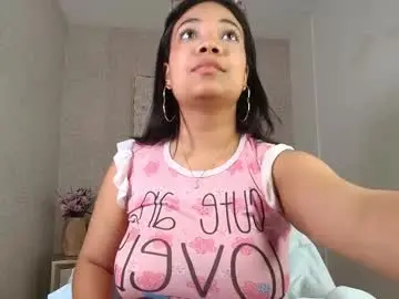 Chaturbate Sex Cam of mathilde_lina