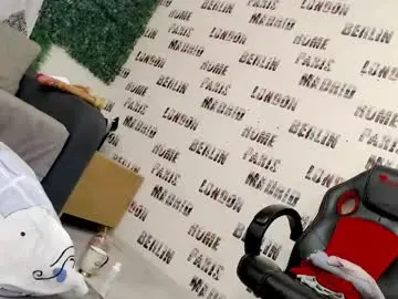 Chaturbate Free Live Porn of sweetdaiana23